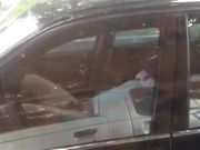 一对男女脱光光在马路边车震