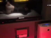 黑丝少妇偷情中年上司 主动脱裤子口爆