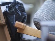 隔壁住着一位变态老男人 因长期揉捏乳头而开发出的睡夺美乳妻子1