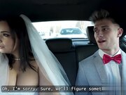 新婚女孩的饥渴勾引 新娘的骚逼必须被操翻