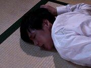 上门传教的母女胸部太诱人2