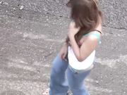 大白天骚妻院子里满足老公的淫荡嗜好