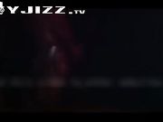 新婚嫩妻居然当真我的面舔别人的鸡巴