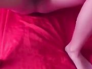 粉色丝袜浪嫂子家中自慰拍视频被我看到了