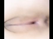 可愛萌妹子小米粒現場直播露逼自慰