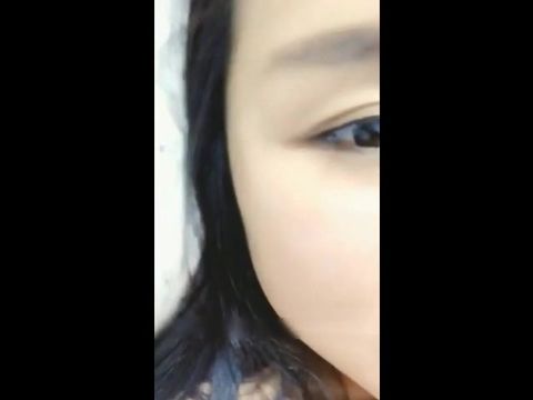 操师范大学娇小可爱的超级大胸美女全过程 高清版