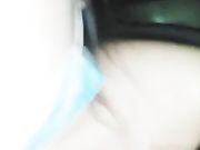 为了礼物太拼了年轻主播不挑食户外与两个很饥渴的大叔玩3P大叔很着急要插啊不停说快点快点对白非常精彩