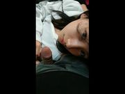 样貌清纯眼镜很大的小女友各种吸允真的口活不错！被各种玩弄，BB很粉嫩拿按摩棒玩出高潮