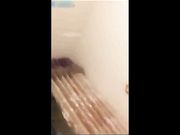 半夜在家直播时诱导会员送礼物说：把你们的礼物走走我就好好干.结果累得蜜儿说让我歇会在干!真心漂亮