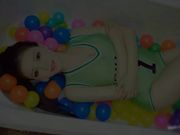 屌哥1000元一次的嫩模甜甜穿着黑丝情趣内衣干高清完整版