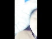 美女主播和摇一摇炮友直播啪啪这炮友真厉害把她插喷了普通话对白