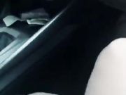 极品妹子大冷天路边等车和滴滴司机车震呻吟销魂