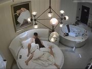 偷拍清純漂亮美女酒店爆操性欲很强