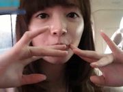 曾经热门的某航空空姐系列五-性感风骚的空姐趁老公不在让情人开车接她去他家啪啪