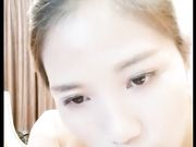 超多狼粉围观叫我湿姐女主播协同闺蜜小骚宾馆开房找个猥琐男直播啪啪啪全程露脸对白清晰