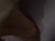 某大学学长带着性感丝袜短裙小师妹酒店啪啪,开始害羞不怎么玩,把逼逼摸出水后,隔着内裤插了进去,极品骨感美女!