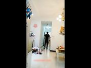 网红演绎早上起床叫外卖 穿的太性感遭起色心的外卖哥强干颜射听她呼喊很是让人兴奋