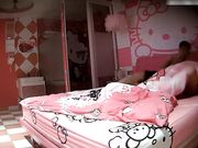 精品酒店偷拍身材比例极佳的高颜值175CM性感长腿美女被大学男友用力猛插,每次干完美女就换套衣服再操