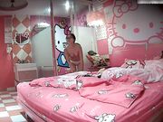 精品酒店偷拍喜欢自拍的胸大性感气质美女外表文雅斯文操起逼来相当淫荡各种姿势翘着屁股求操