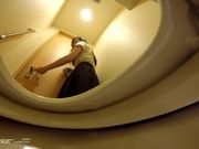 坐盗市最新流出高科技坐厕内窥偷拍近距离拍摄美眉们的逼逼