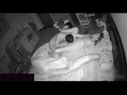 租房子的小情侣做爱被偷拍