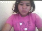 高中刚毕业的小女友初次裸聊