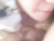 大胆的妹子露脸自拍吃鸡巴视频流出