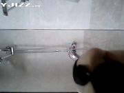 舞蹈系美女浴室用自来水玩冰火高清无水印3