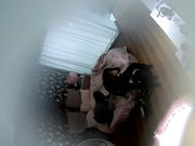 校园附近特色房年轻学生情侣开房爱爱苗条眼镜女友很疯狂女上位猛坐小青年的家伙挺长的