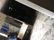 坐盗市最新流出酒店大堂女厕偷拍几个打扮时尚的美女嘘嘘