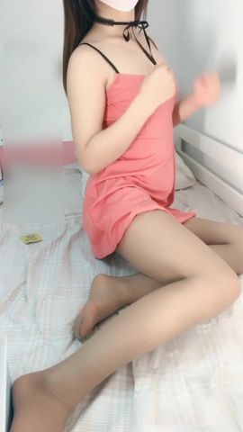 新晋网红美少女洛美瑶瑶新作之真空连衣裙 翘美臀 露浪穴 电动棒插粉穴 丝袜诱惑 原版私拍27P 高清720P版