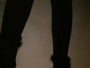 商场厕拍系列 妹子的小内内还挺萌的