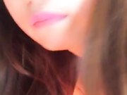 手机直播福利之小樱桃模特，露脸黑丝情趣，道具激情双插，浪叫呻吟想被大鸡巴操