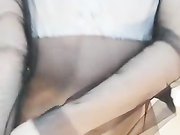 清纯漂亮嫩妹美女主播初音一多自慰大秀身材苗条逼逼粉嫩淫水多多