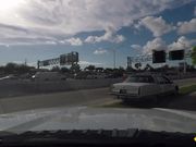 让机械师好好干一炮来抵修车费