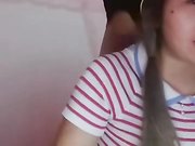 骚浪的邻家姐姐露脸跟夫妻一起玩双飞