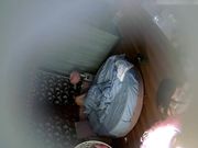 气质漂亮的牛仔裤美腿大学美女貌似给中年男当小三,来到酒店主动伺候男的啪啪,搞了一次没过瘾又做上面操!