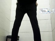 商场厕拍系列 都是黑丝美腿，丝袜控的最爱