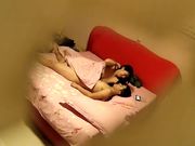 酒店偷拍年轻小哥和苗条身材大长腿女友轮流上位慢摇