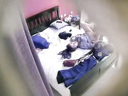 中午午休和单位漂亮女同事到钟点房来一炮后入她的白嫩大屁股