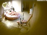 专业炮房大学生美女很骚主动吃J8啪啪尖叫老公好疼让我缓一下