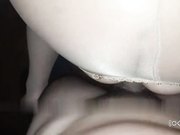 骚少妇欠账拿肉偿先舔鸡巴然后跪在桌前让我后入爆草