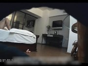 内裤哥长靴黑丝大眼妹各种花式操姿