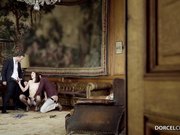 与两个情人共享3P之欢的性感美妇