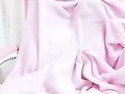 丰满漂亮御姐璃儿先给充气娃娃充气然后开始操它