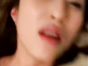 酒吧搭讪女白领催情药带回寓所啪啪