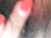 白嫩少女户外直播露奶扣屄