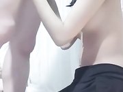 风骚学妹声音嗲可以玩很多姿势最后被颜射