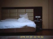 神级美女酒店兼职援交美女宁死不屈后来被男的使劲用力爆操