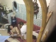 窗外偷窥工友强子哥和他媳妇啪啪